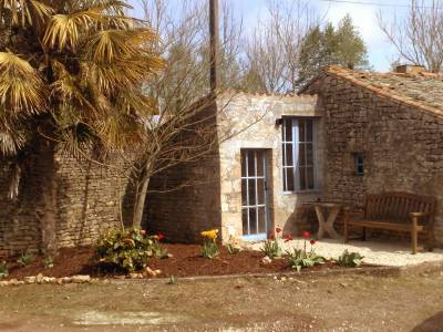 The courtyard at the entrance to the house